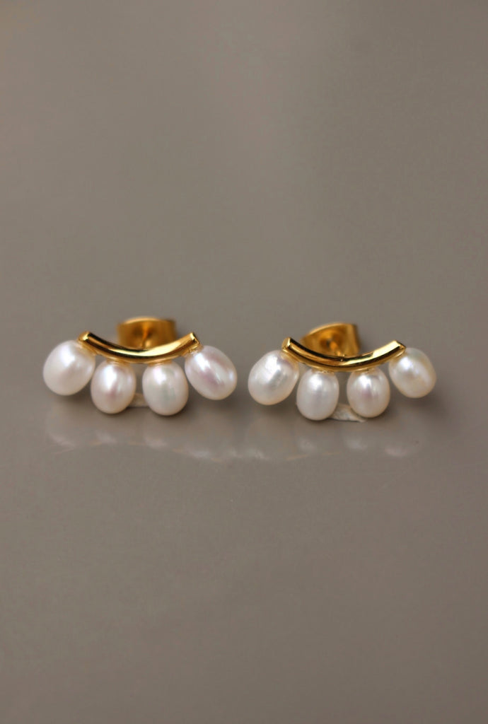 Brincos Four Pearli