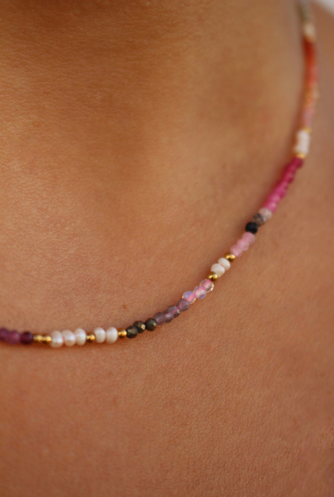 Colar Rainbow Pearls
