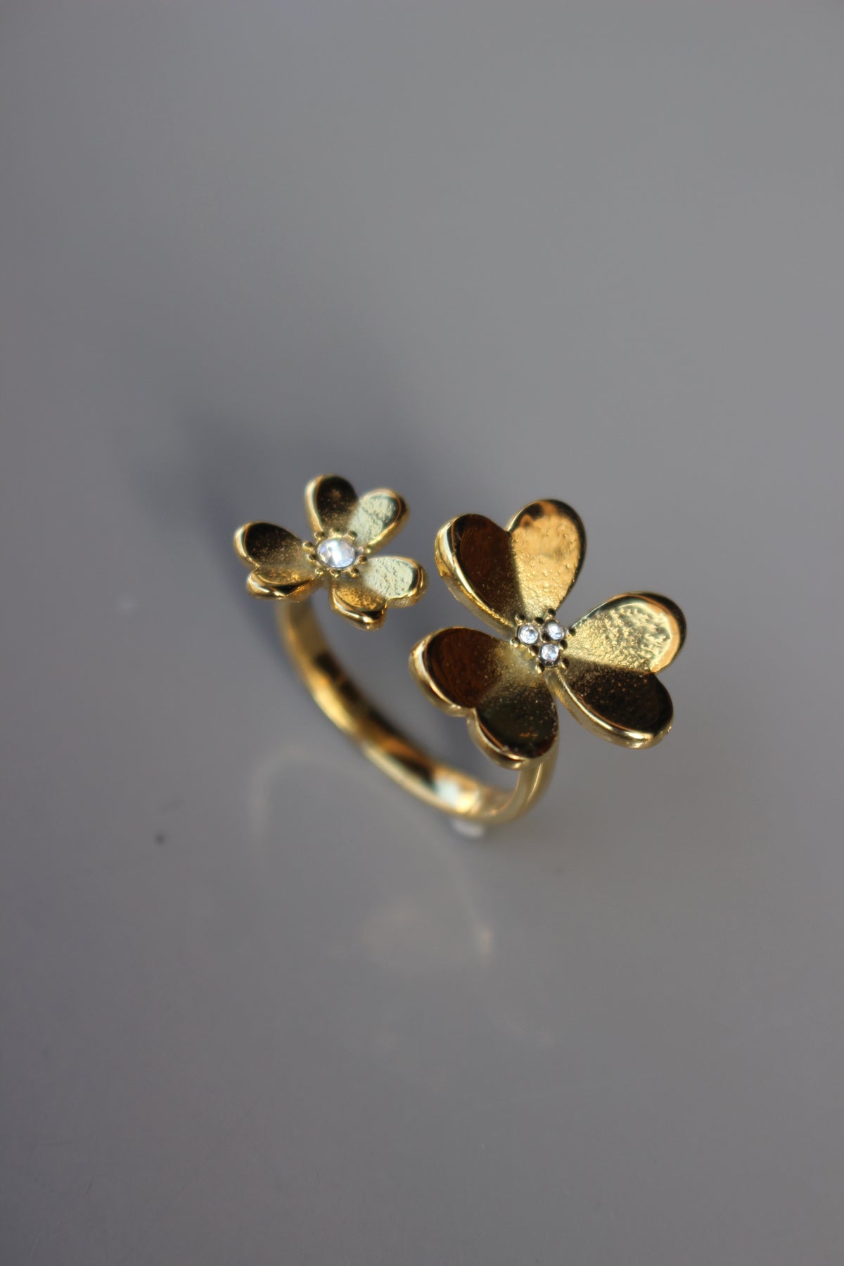 Anel Viben Flower