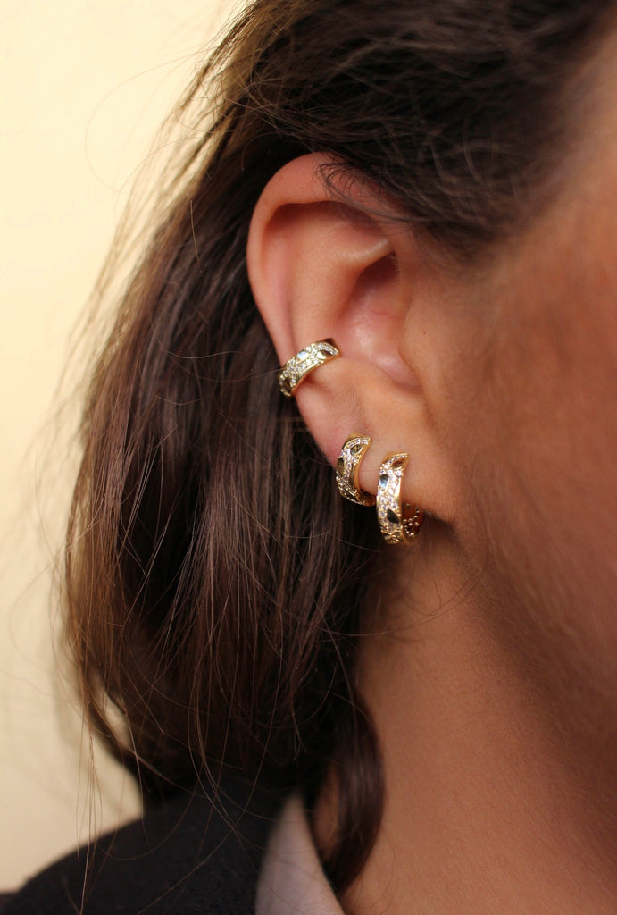 Louvre Earcuff
